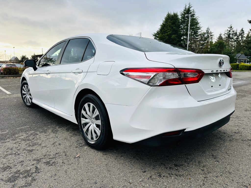 2020 Toyota Camry Image 5