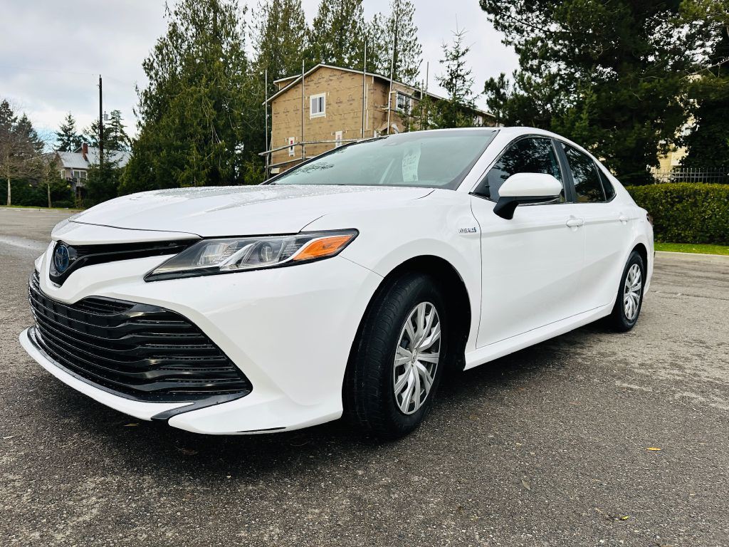 2020 Toyota Camry Image 6