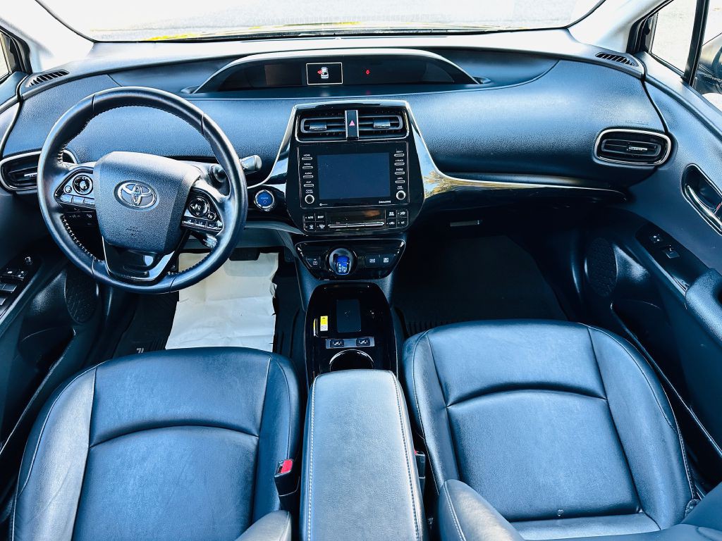 2020 Toyota Prius Image 11