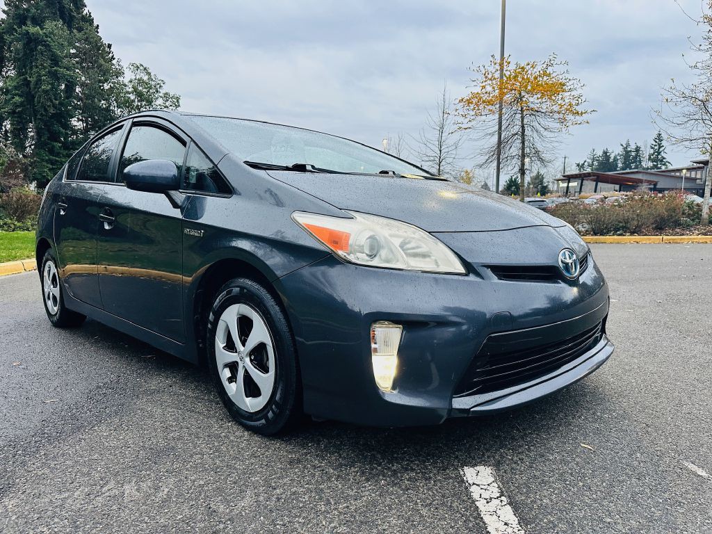 2015 Toyota Prius Image 3