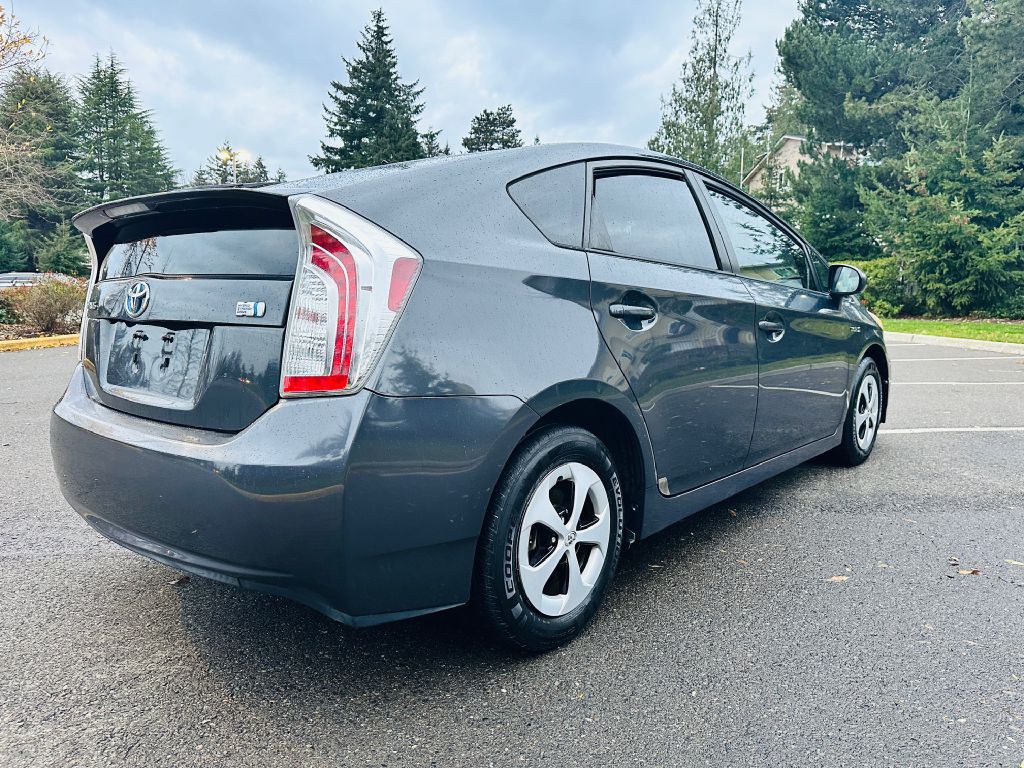 2015 Toyota Prius Image 5