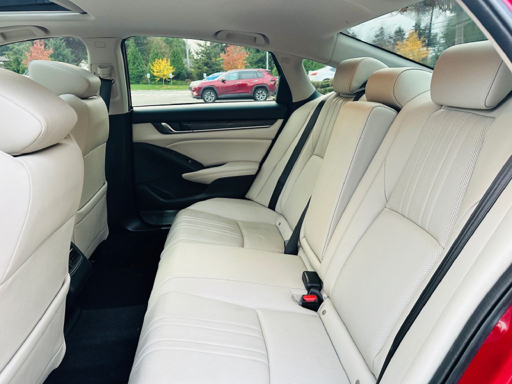 2019 Honda Accord Image 9