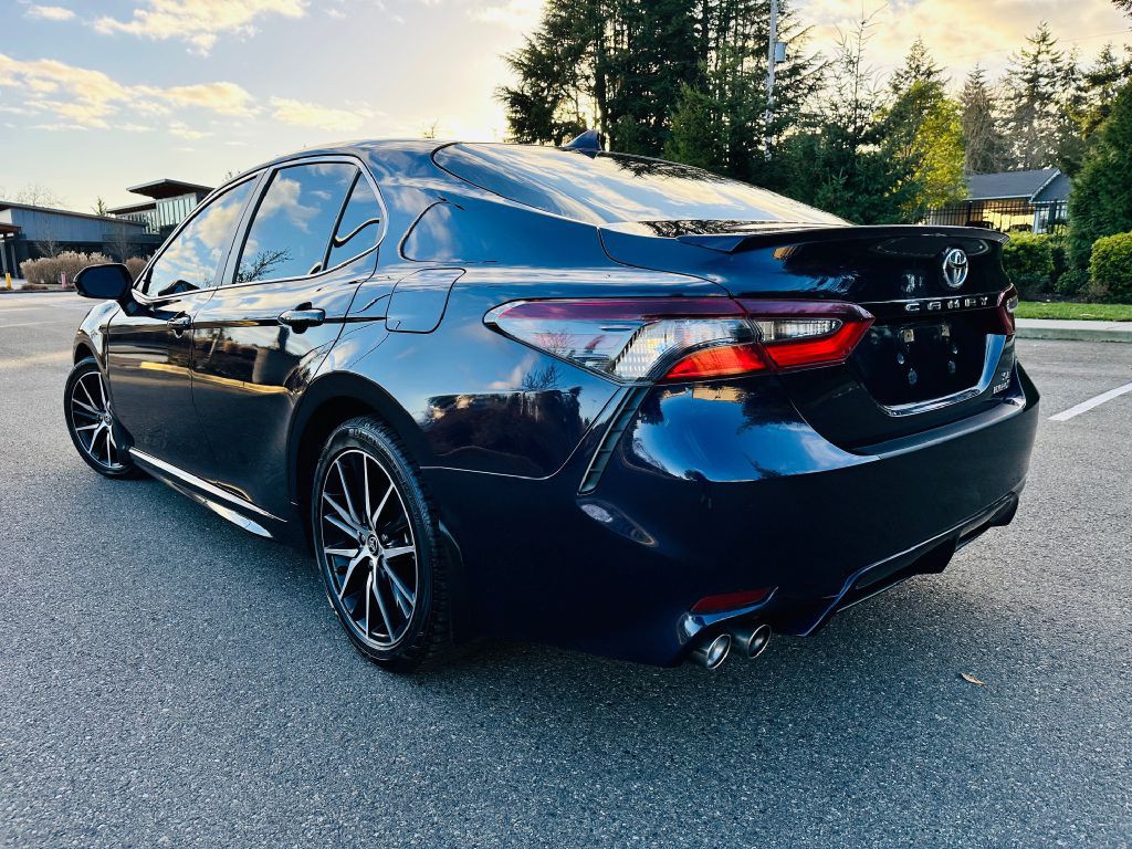 2022 Toyota Camry Image 7