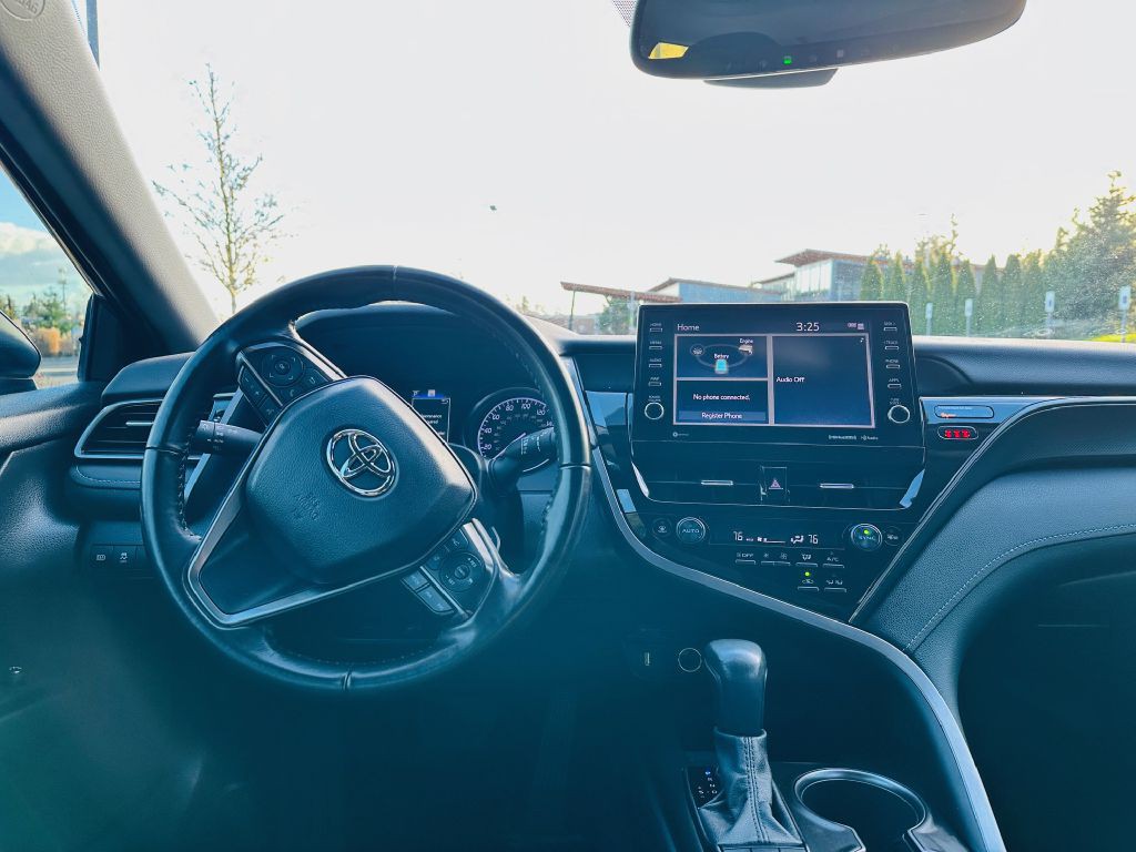 2022 Toyota Camry Image 9