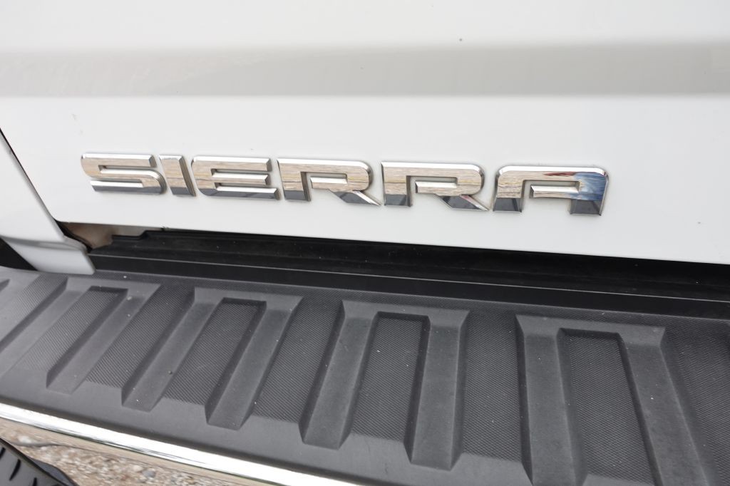 2017 GMC Sierra Image 23