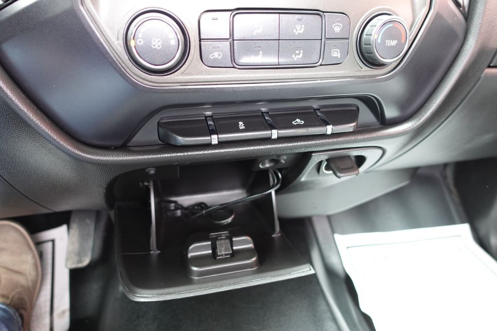 2017 GMC Sierra Image 37