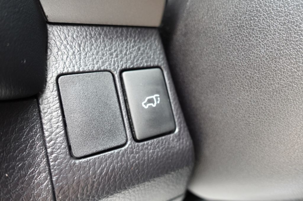 2016 Toyota Rav4 Image 37