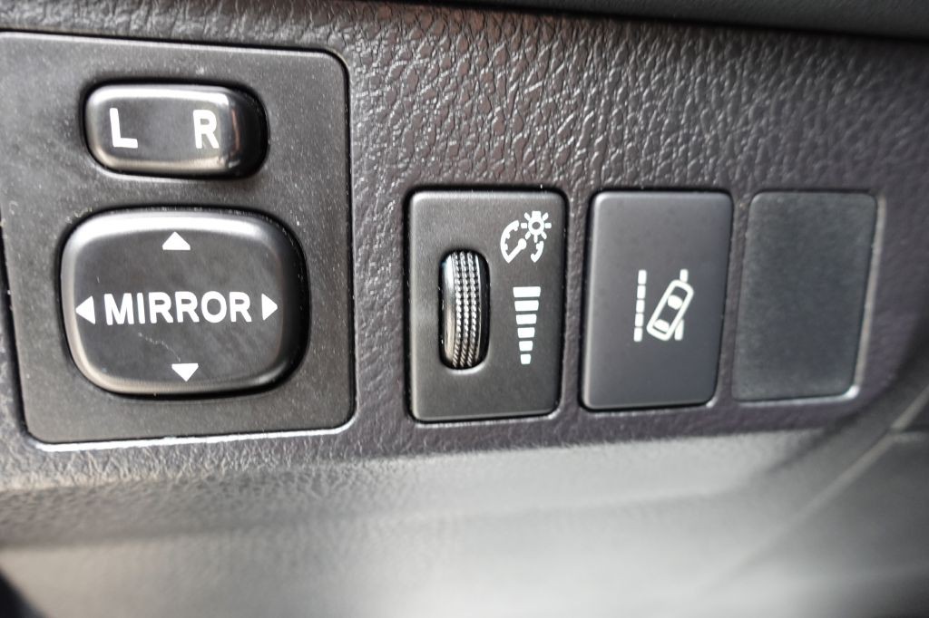 2016 Toyota Rav4 Image 38
