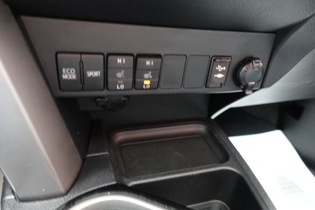 2016 Toyota Rav4 Image 42