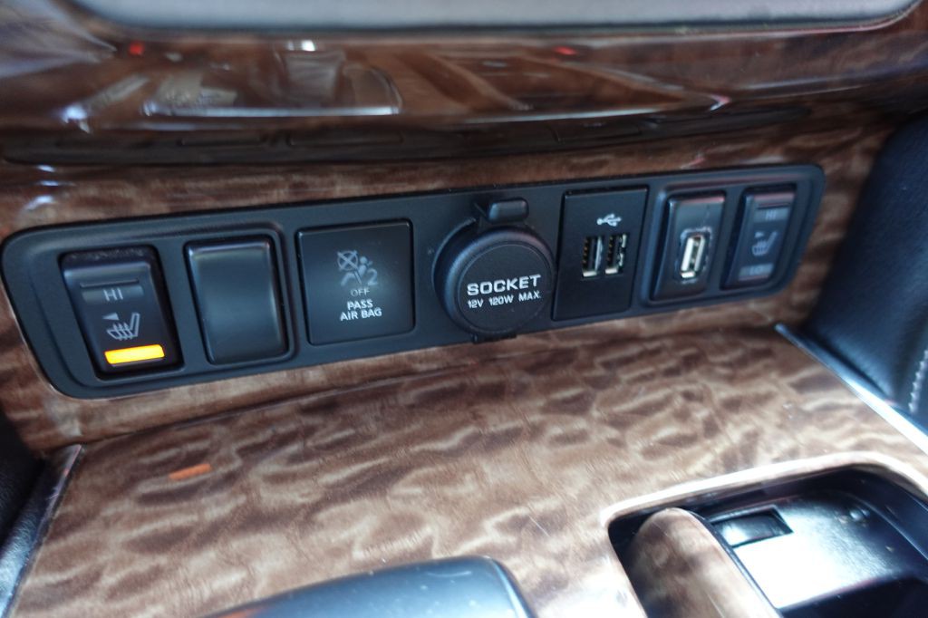 2019 Nissan Armada Image 44