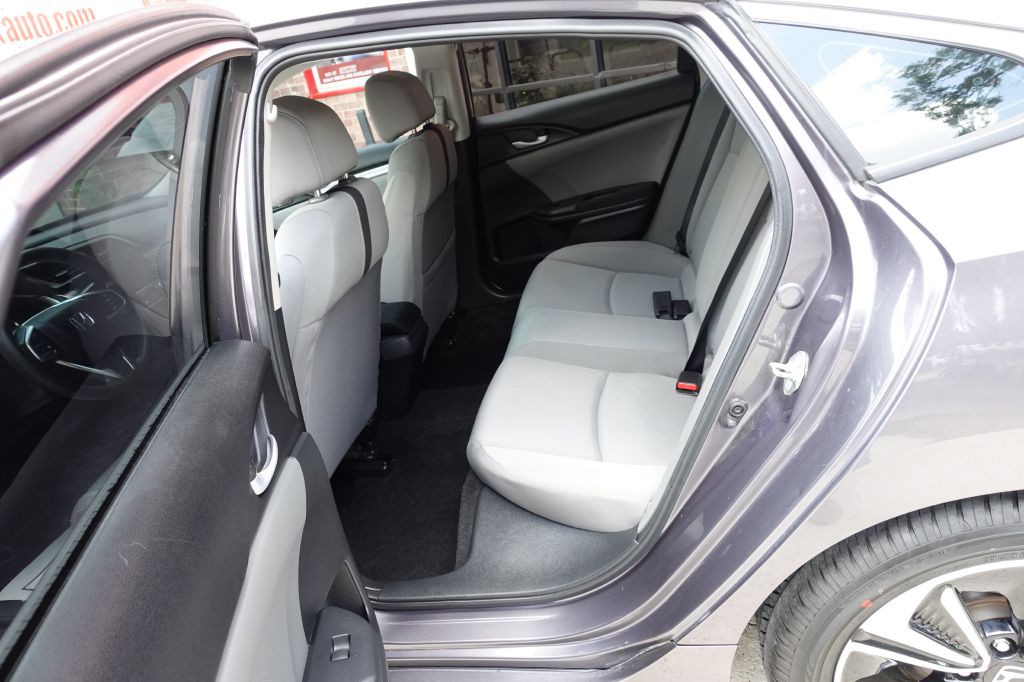 2016 Honda Civic Image 25