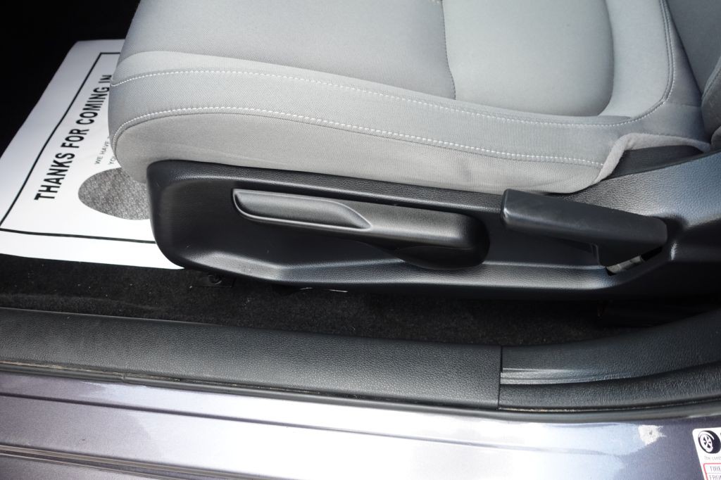 2016 Honda Civic Image 26