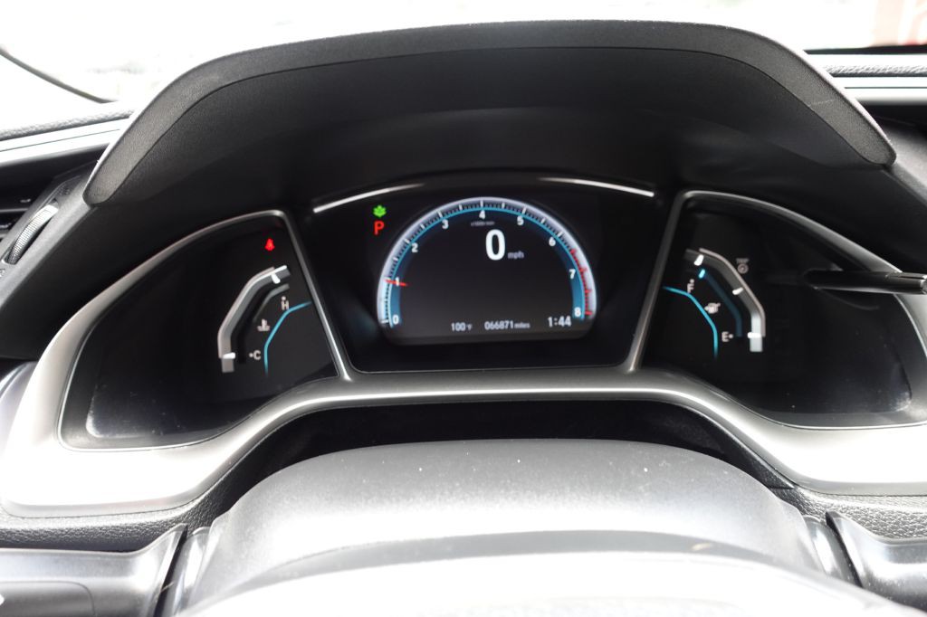 2016 Honda Civic Image 38