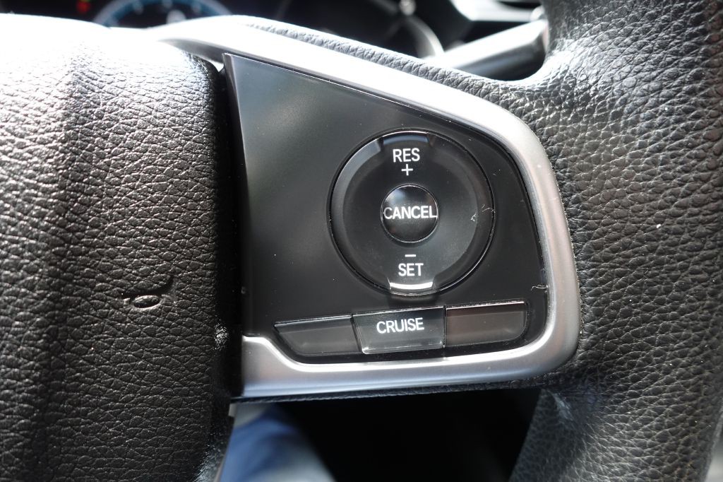 2016 Honda Civic Image 40