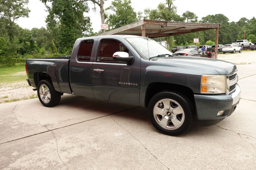 2011 Chevrolet Silverado 1500 Image 12