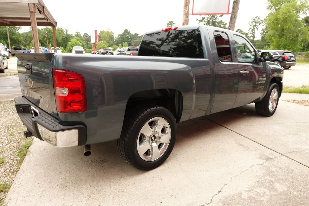 2011 Chevrolet Silverado 1500 Image 14
