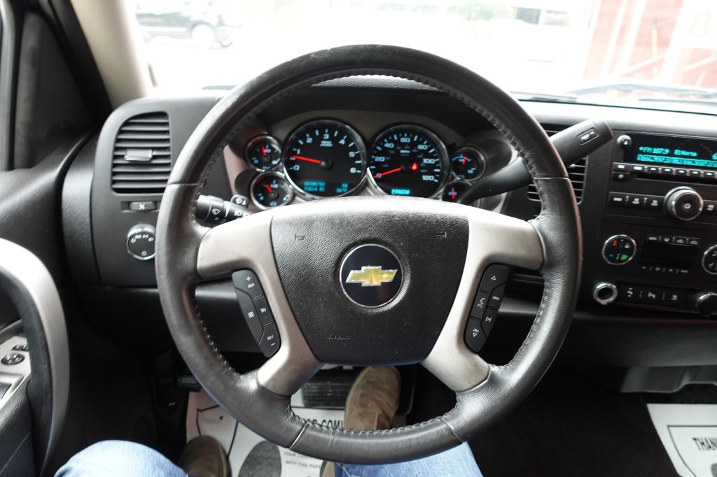 2011 Chevrolet Silverado 1500 Image 41