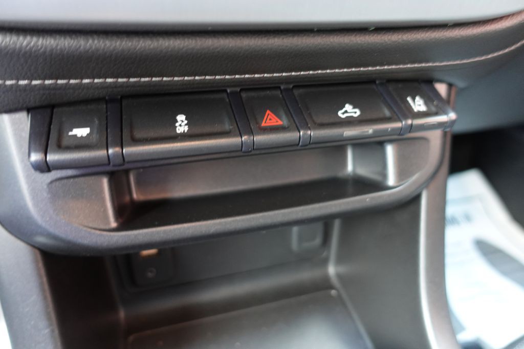 2016 GMC Canyon Image 41