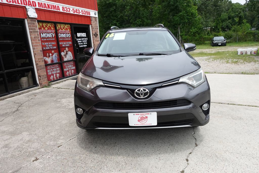 2016 Toyota Rav4 Image 9