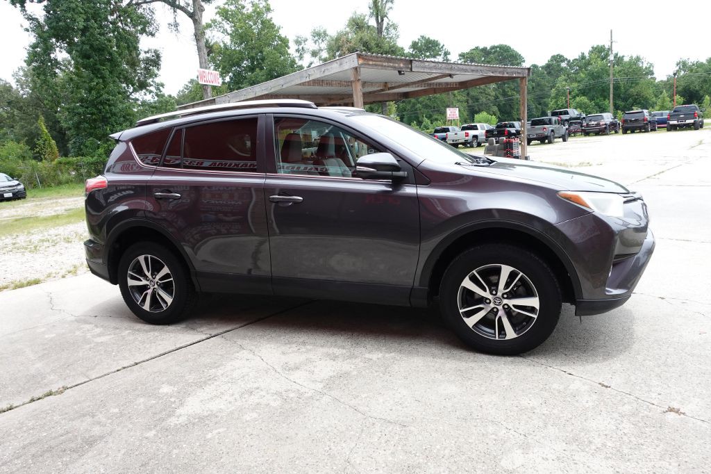 2016 Toyota Rav4 Image 12