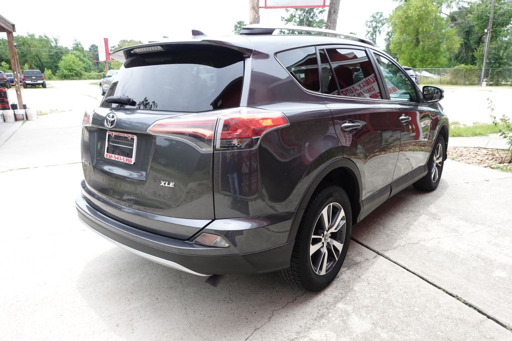 2016 Toyota Rav4 Image 16