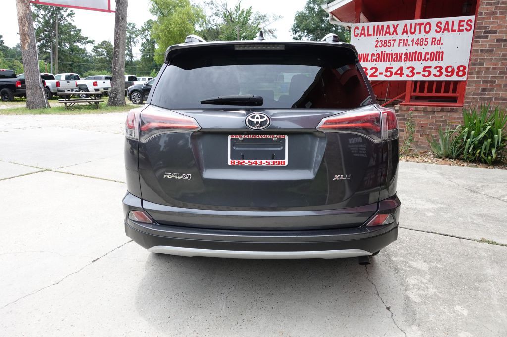 2016 Toyota Rav4 Image 19