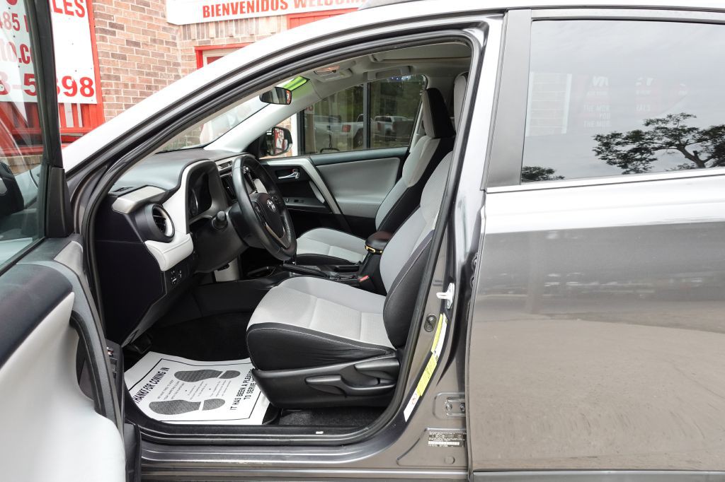 2016 Toyota Rav4 Image 32
