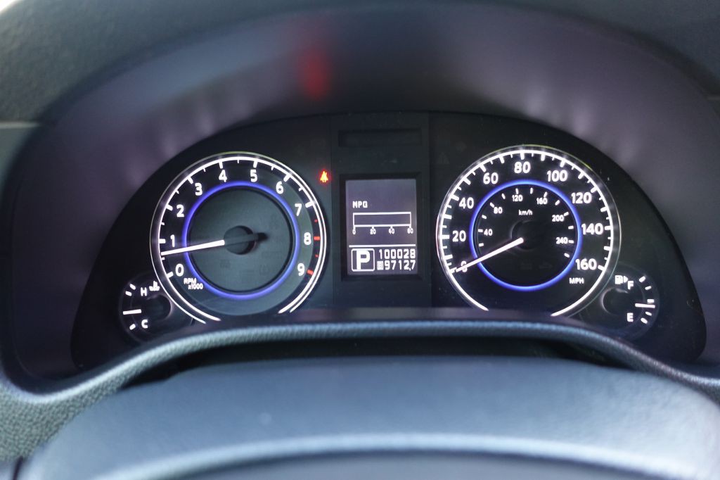 2014 INFINITI Q60 Image 45