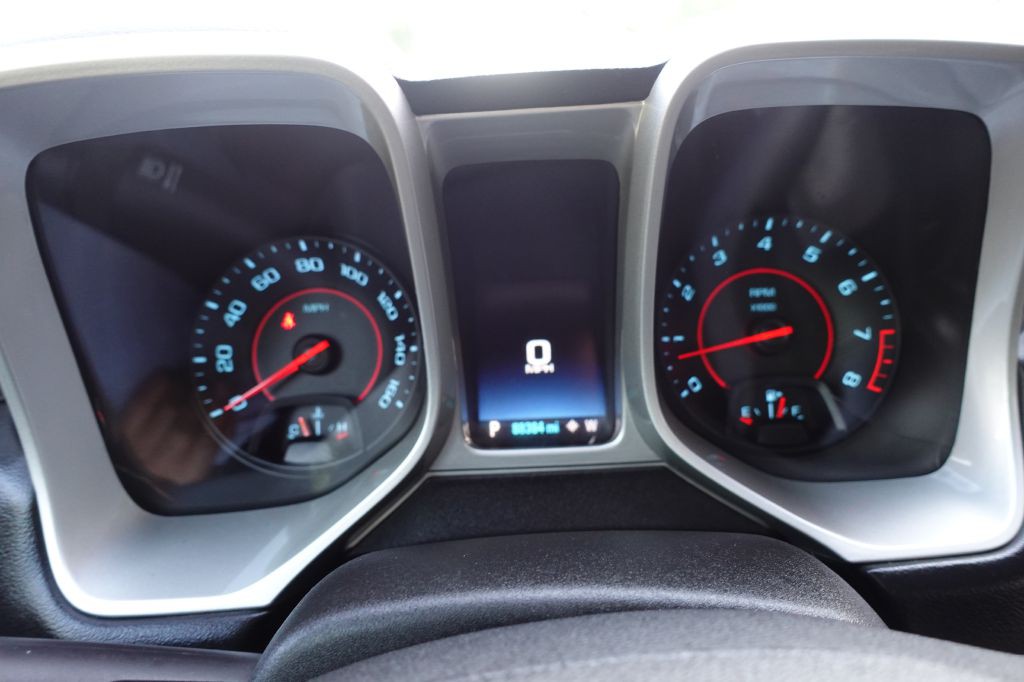 2015 Chevrolet Camaro Image 45