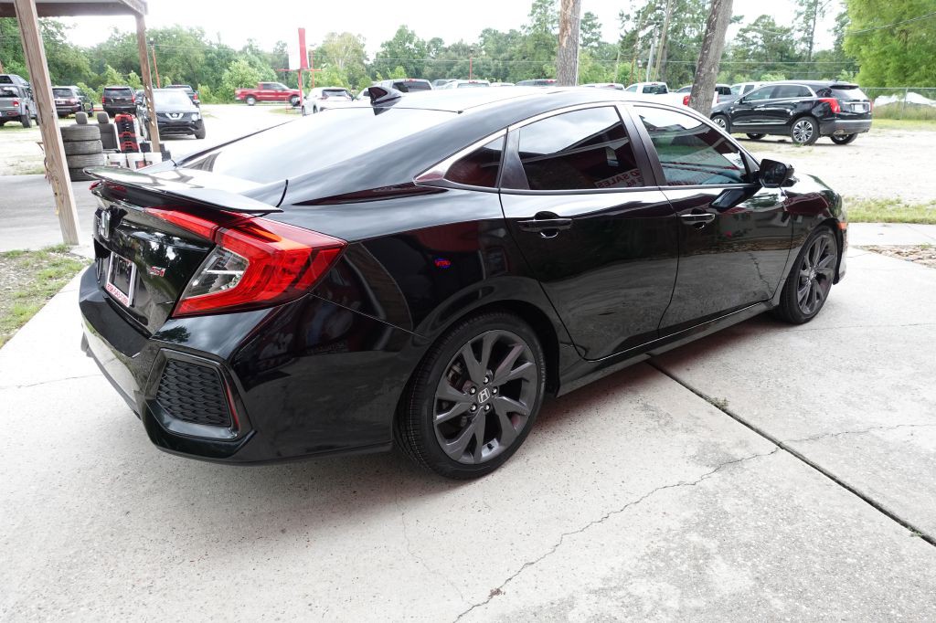 2018 Honda Civic Image 16