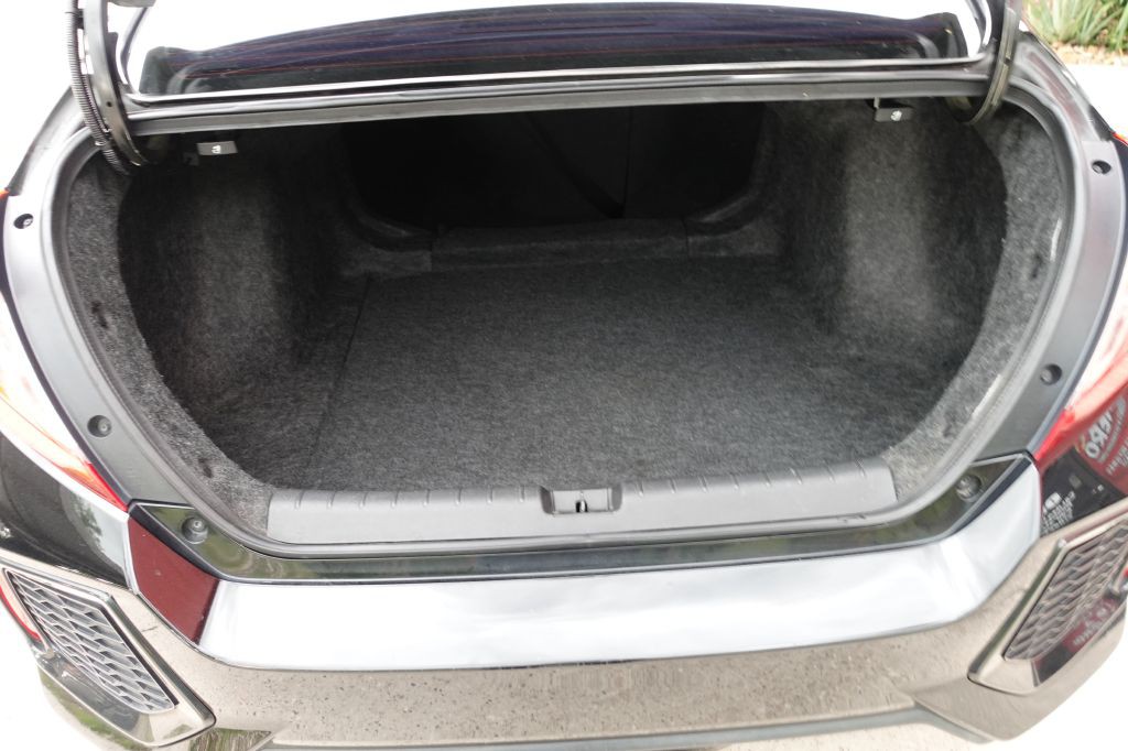 2018 Honda Civic Image 25