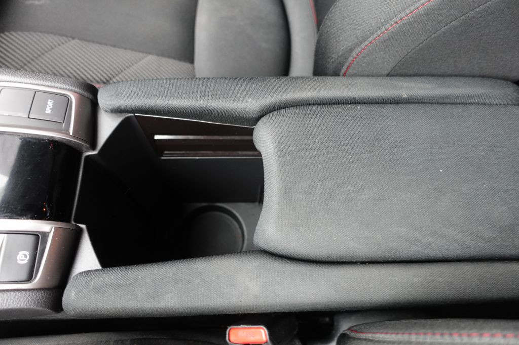 2018 Honda Civic Image 37