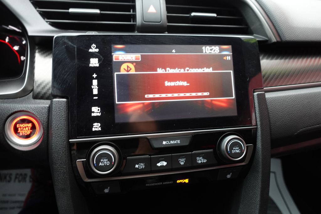 2018 Honda Civic Image 45