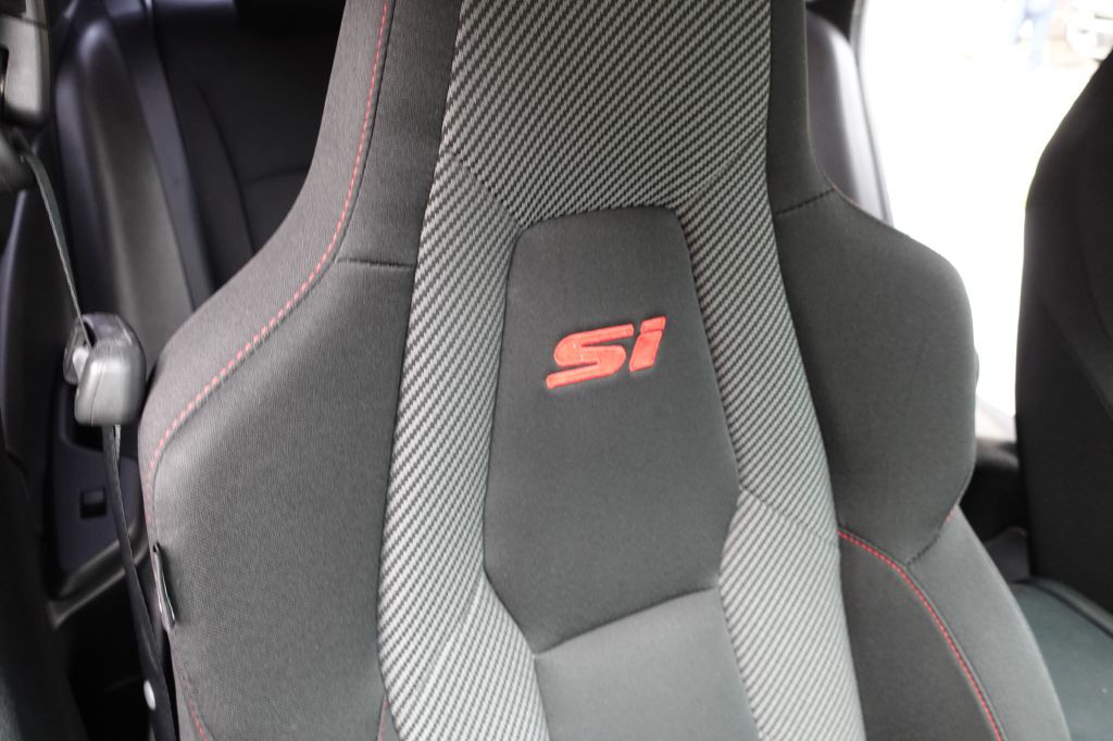 2018 Honda Civic Image 62