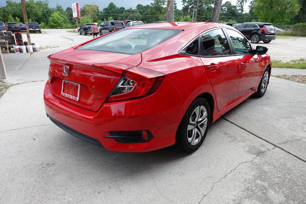 2017 Honda Civic Image 19