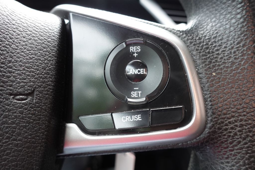 2017 Honda Civic Image 47