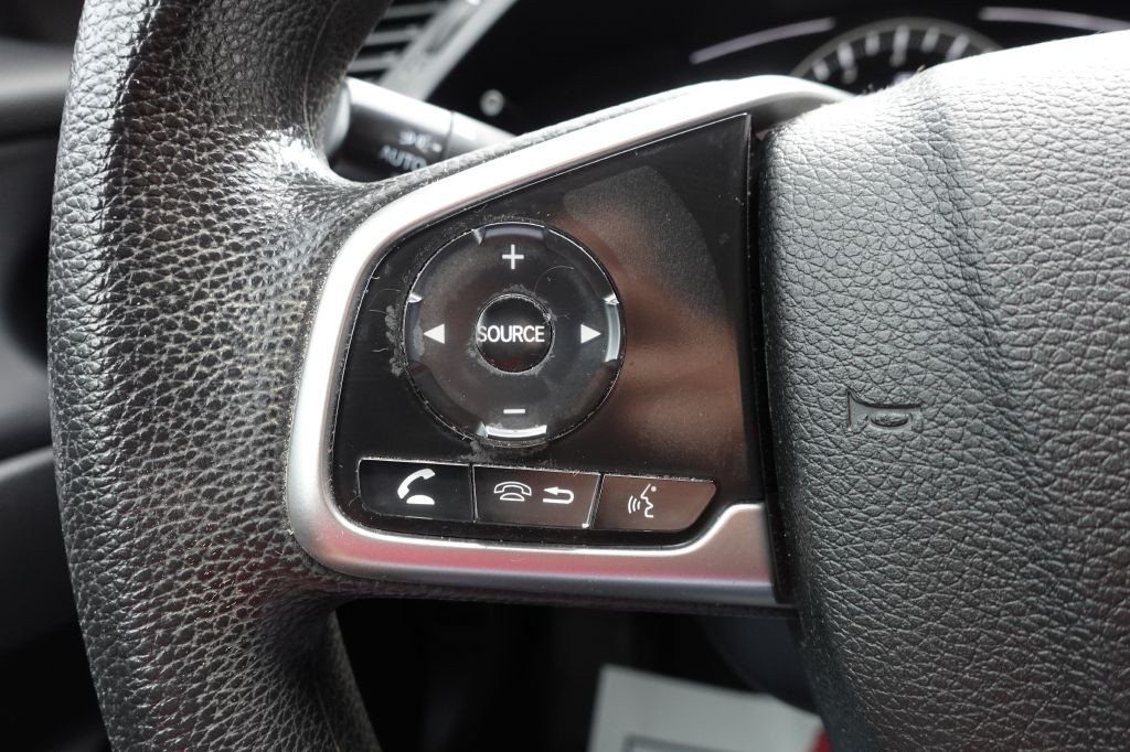2017 Honda Civic Image 48