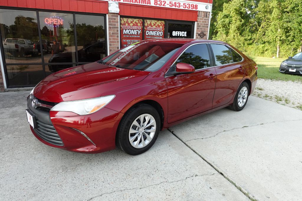 2017 Toyota Camry Image 4