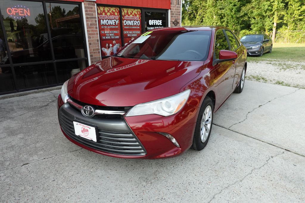 2017 Toyota Camry Image 6