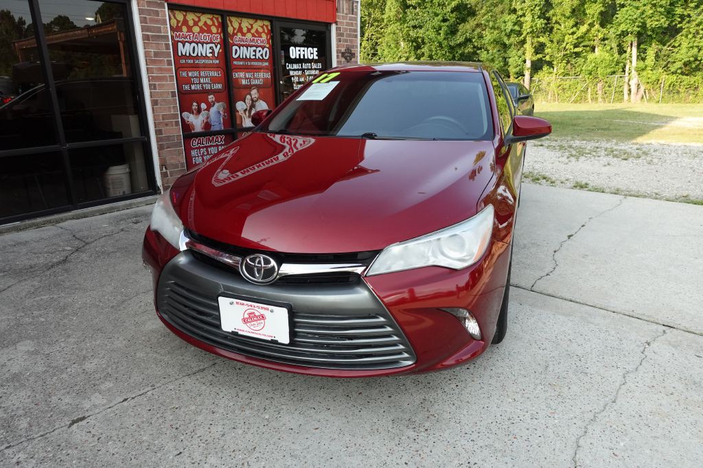 2017 Toyota Camry Image 7