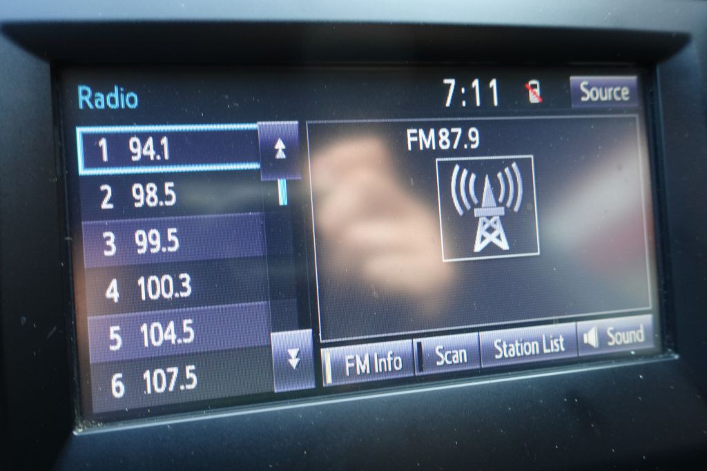 2017 Toyota Camry Image 39