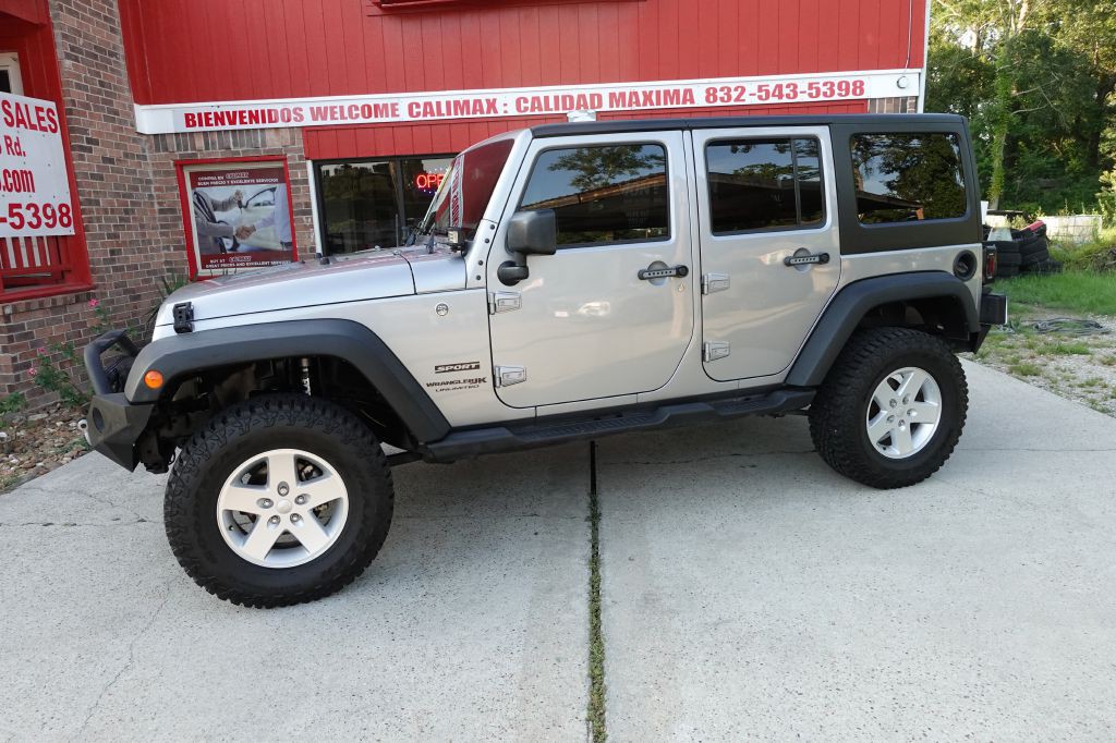 2018 Jeep Wrangler Unlimited Image 2
