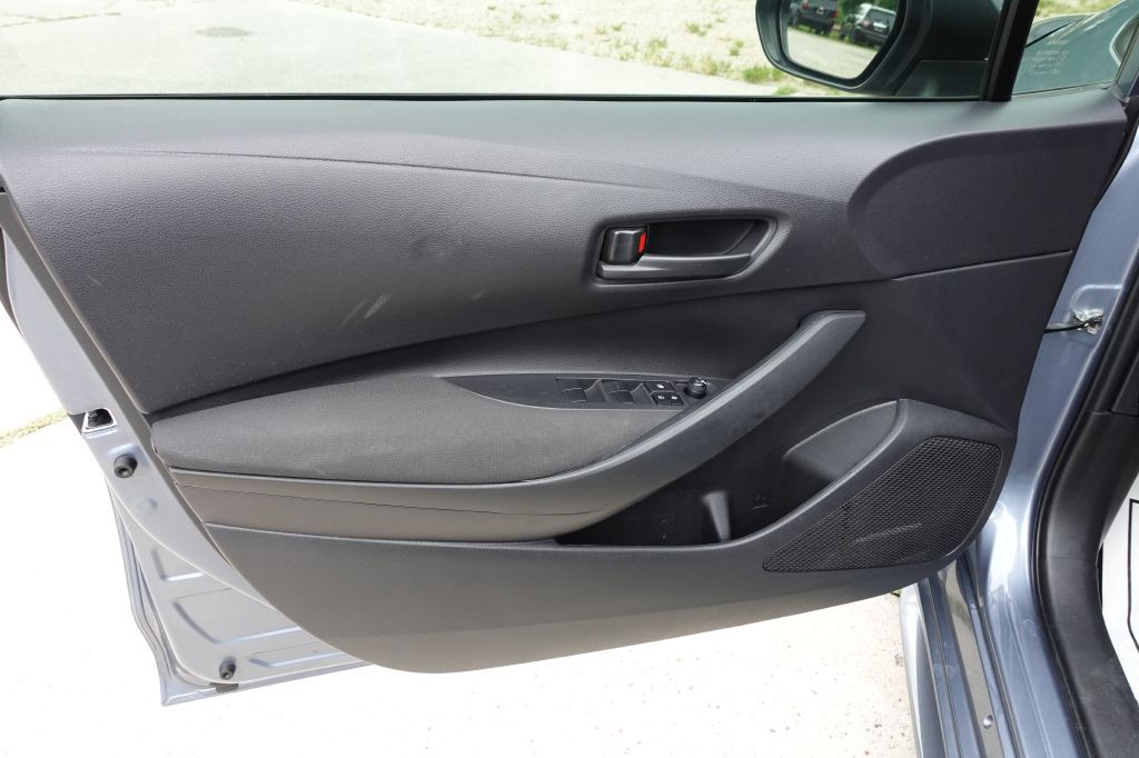 2022 Toyota Corolla Image 28