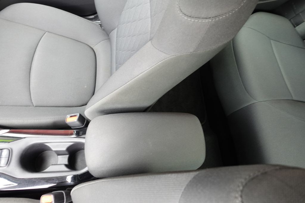 2022 Toyota Corolla Image 34