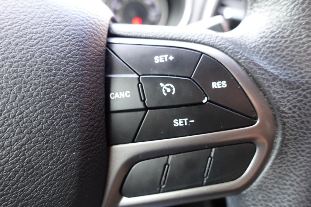 2019 Jeep Cherokee Image 45