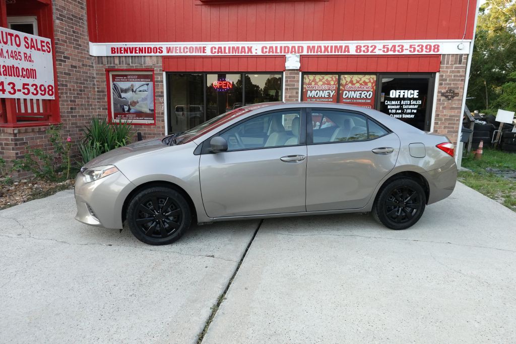 2016 Toyota Corolla Image 2