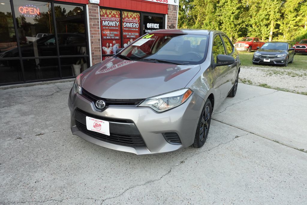 2016 Toyota Corolla Image 8