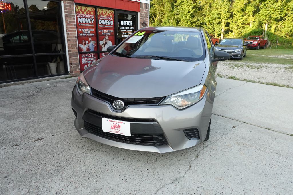 2016 Toyota Corolla Image 9