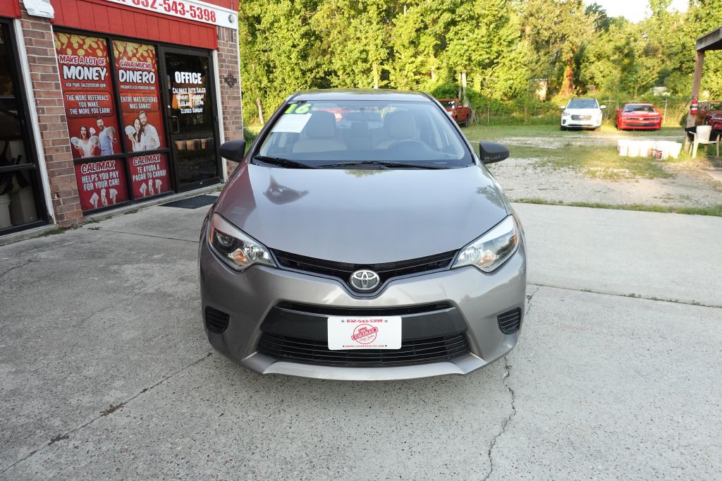 2016 Toyota Corolla Image 10
