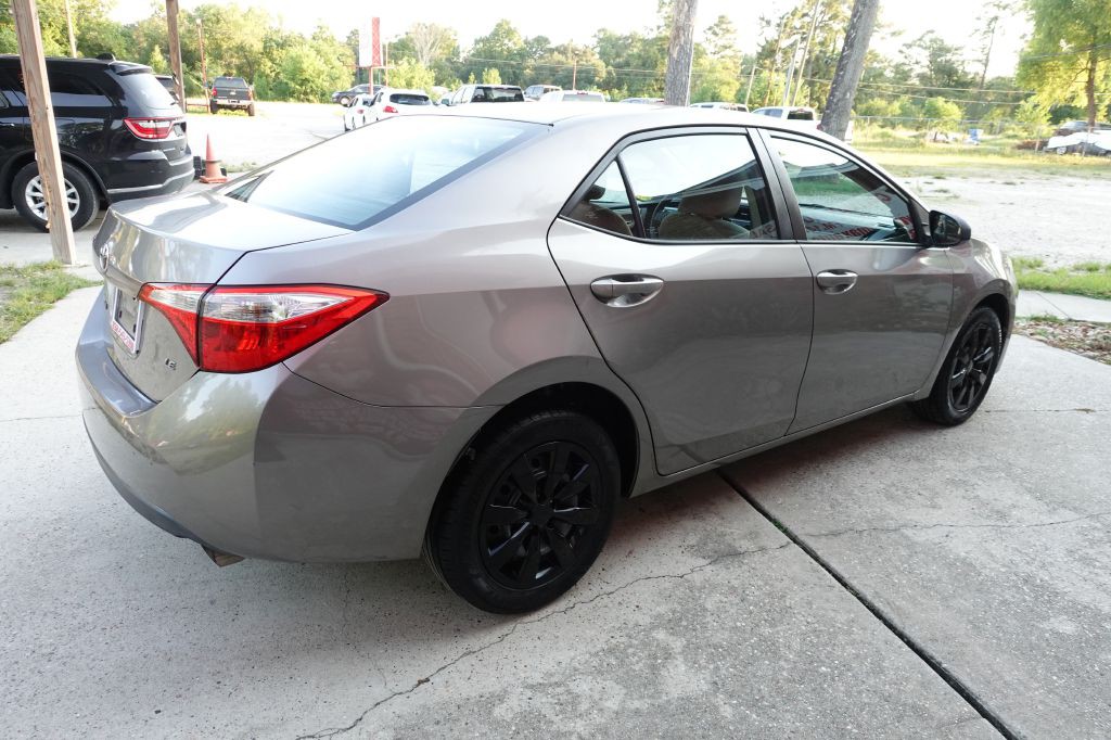 2016 Toyota Corolla Image 15